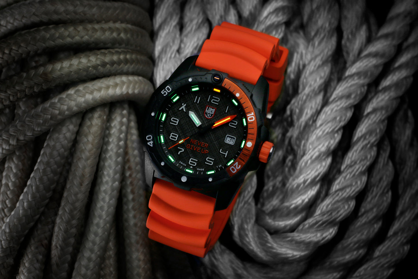 BEAR GRYLLS SURVIVAL SEA 3720 SERIES
