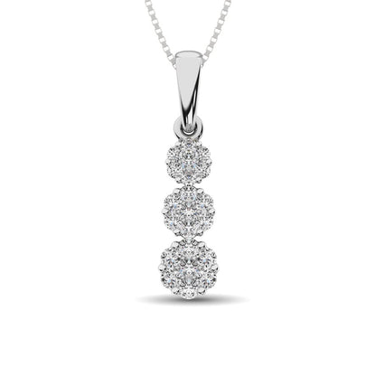 14K White Gold 1/4 Ct.Tw. Diamond Flower Pendant