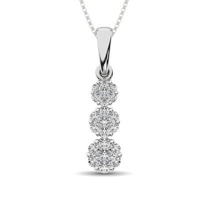 14K White Gold 1/2 Ct.Tw. Diamond Flower Pendant
