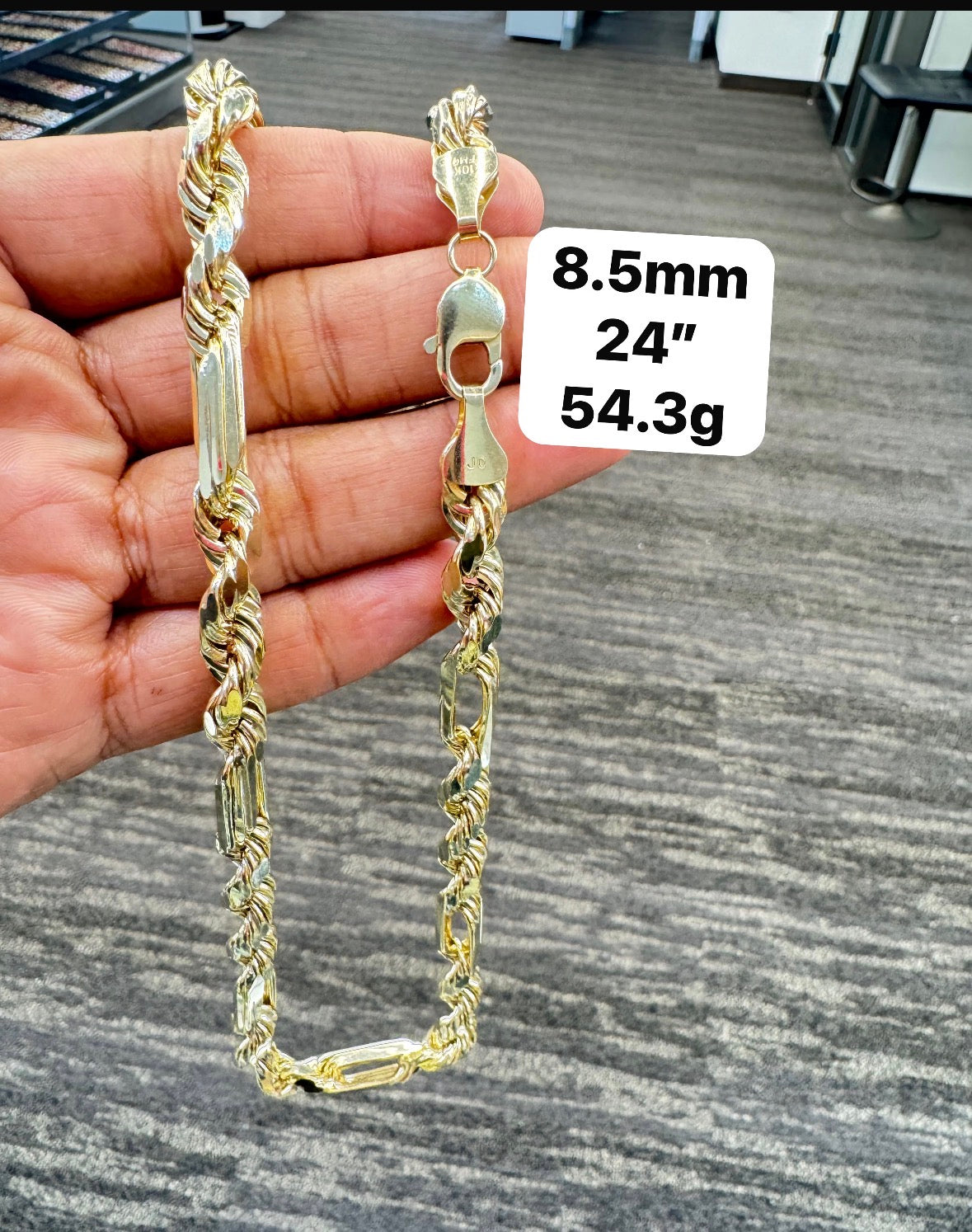 10K Solid Yellow Gold Milano Chain 8mm Width 24" Long Necklace Lobster Lock