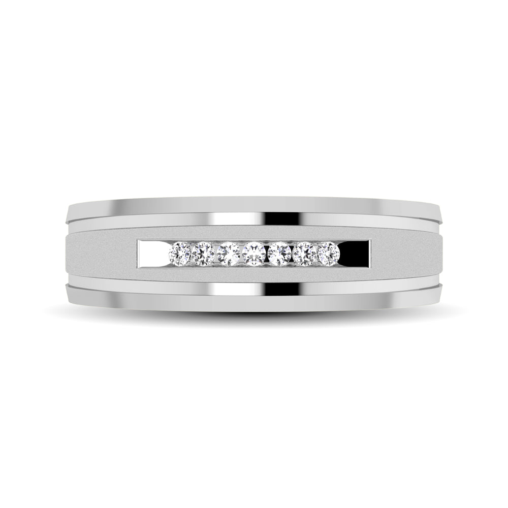 10K White Gold 1/10 Ct.Tw. Diamond Comfort Fit Men?s Band