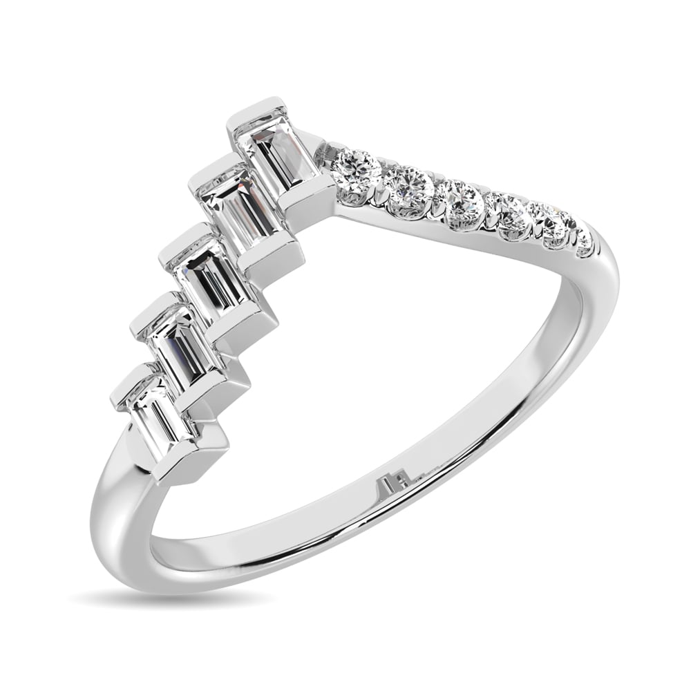 Diamond 1/4 Ct.tw Round and Baguette Band in 10K White Gold