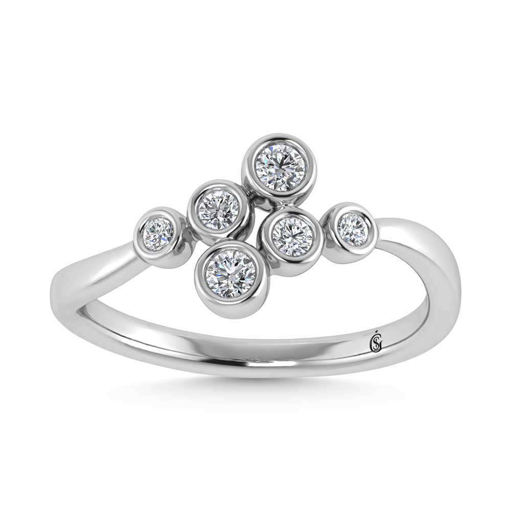 14K White Gold Diamond 1/5 Ct.Tw. Fashion Ring