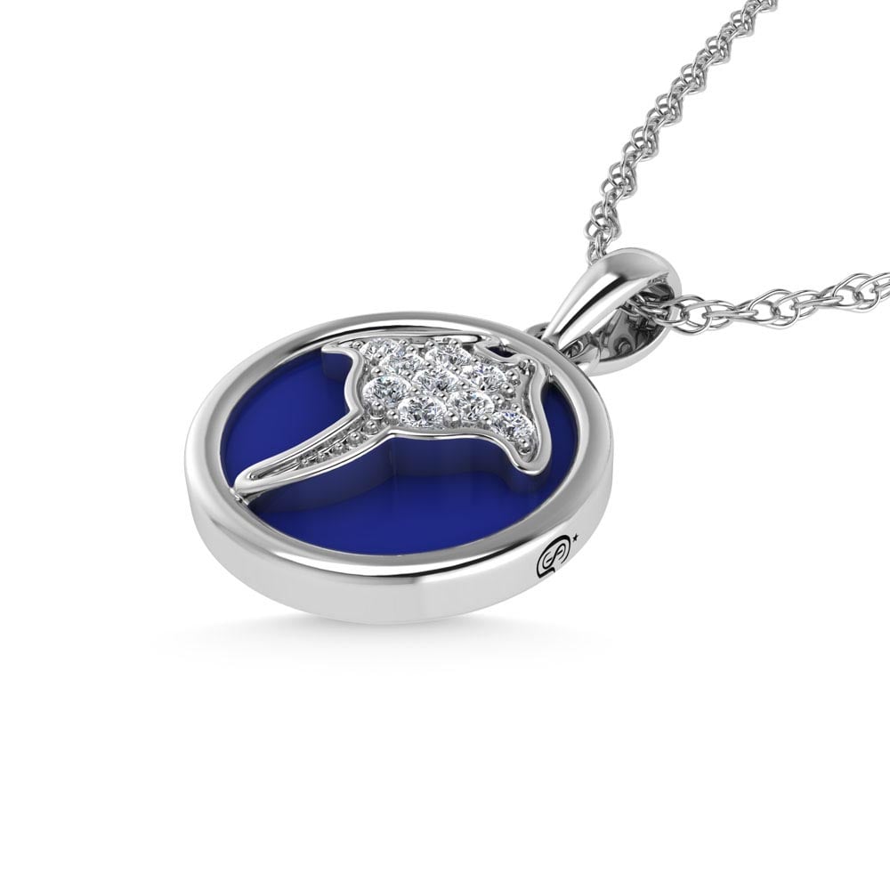 14K White Gold Diamond 7/8 Ct.Tw. Mother of Pearl Skate Fish Pendant