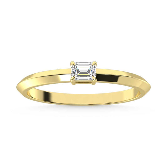14K Yellow Gold Lab Grown Diamond 1/4 Ct.Tw. Emerald Shape Promise Ring