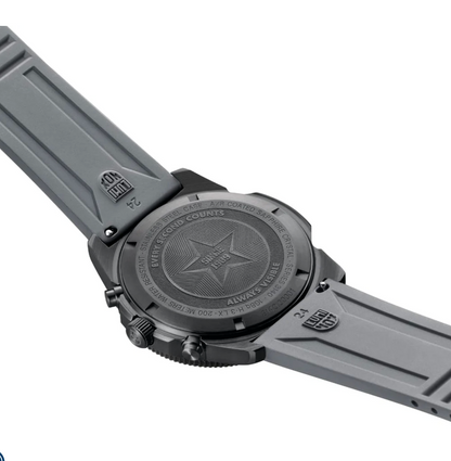 Share Luminox XS.3148 Pacific Diver Chronograph 44mm Graphite Grey Swiss Watch 200M