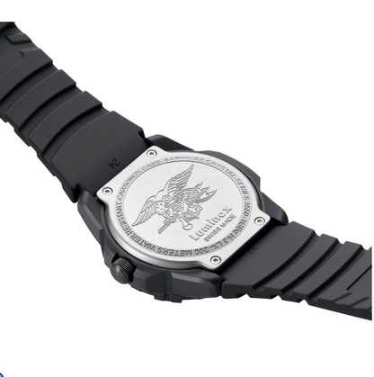 Luminox XS.3567 Navy SEAL 3550 44mm Swiss Made Quartz Sapphire Crystal Watch