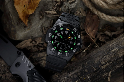 Luminox Navy SEAL XS.3551 44mm Swiss Made Military Dive Watch Sapphire Crystal