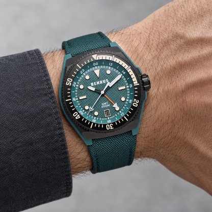 New BENRUS Type 3X Green GMT Automatic 42mm Carbon Titanium ETA 2893 Swiss Watch