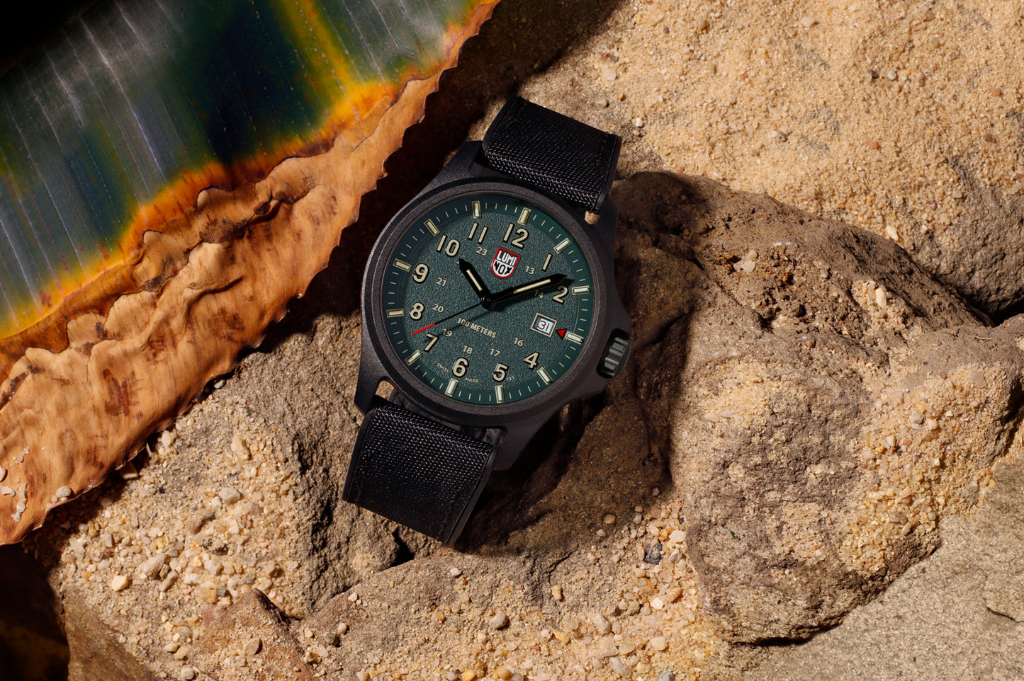 Luminox Atacama Field 1977 Swiss Made Tactical Watch Green Dial, 45mm CARBONOX™ Case XL.1977
