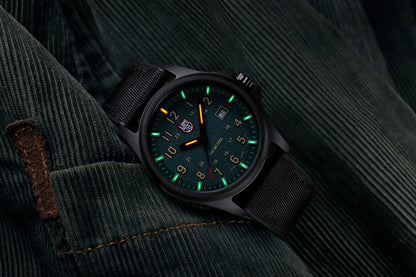 Luminox Atacama Field 1977 Swiss Made Tactical Watch Green Dial, 45mm CARBONOX™ Case XL.1977